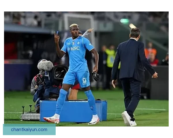 奥斯梅恩持续保持良好饮食与作息，状态回暖为赛季表现打下基础。