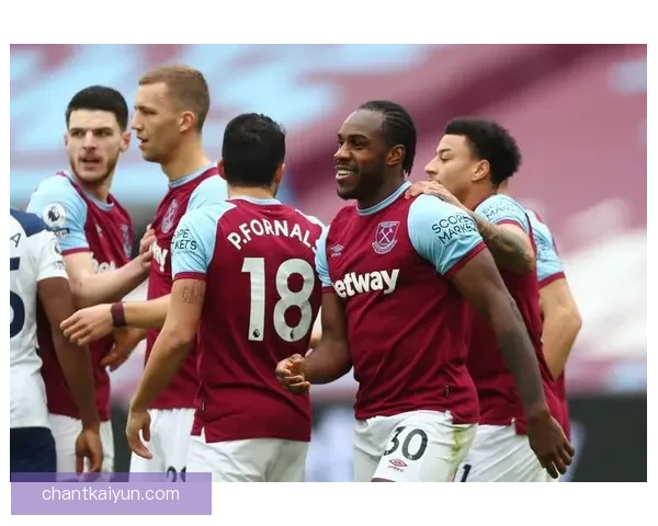 布伦特福德中场组织近期表现稳健，攻防转换效率持续提升