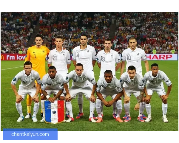 齐达内国家队生涯表现回顾：关键赛事发挥稳定，大赛贡献突出