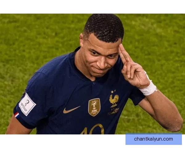 姆巴佩中锋化趋势明显，本赛季进攻角色持续转型